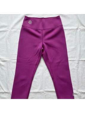 Zaggora HotPants Purple Crop Outdoor Leggings Womens Medium
